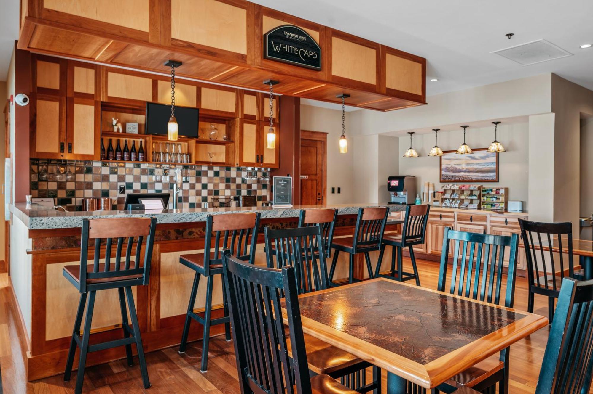 Tamarack Lodge Traverse City Buitenkant foto